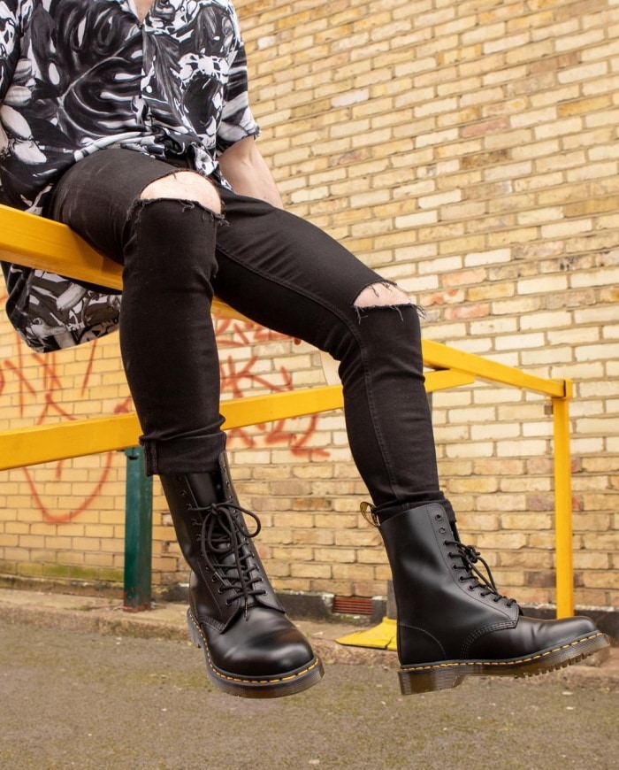 ドクターマーチン 10ホールブーツ 正規品 Dr.Martens 1490 10EYE BOOT