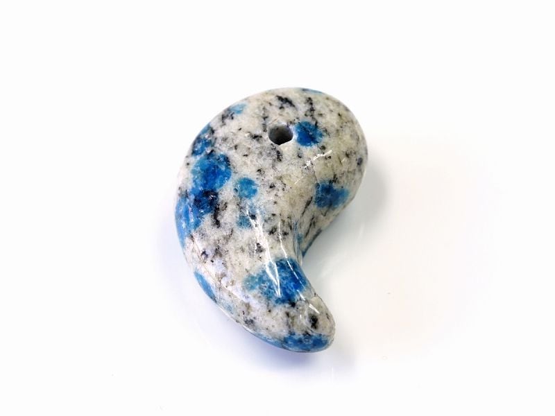 K2ブルー アズライト 勾玉｜最高級パワーストーン販売のフォレスト