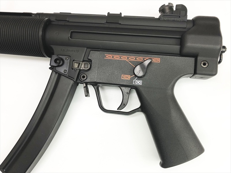 売り切れ【特選中古品】スタンダード電動ガン 東京マルイ H&K MP5 SD4
