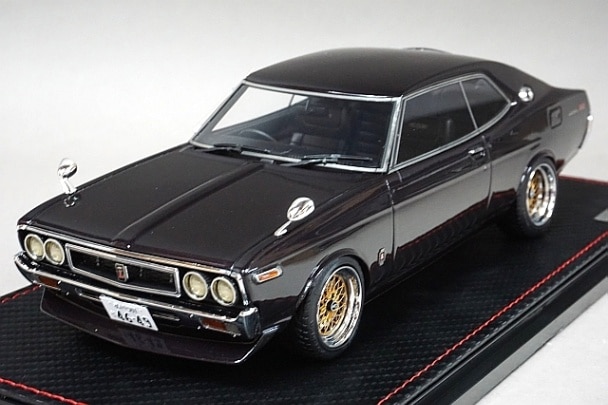 1/18 イグニッションモデル IG2404 日産 ローレル 2000SGX (C130