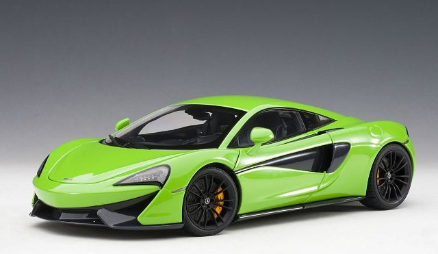 1/18 トップスピードTOP SPEED マクラーレン570S 黒パール 1⁄18 SPEED