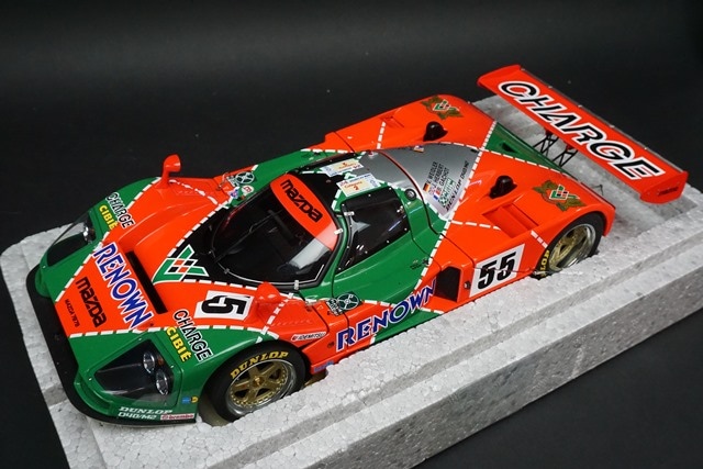 値下げオートアート1/18 マツダ 787B (限定・優勝トロフィー付) 欠品無