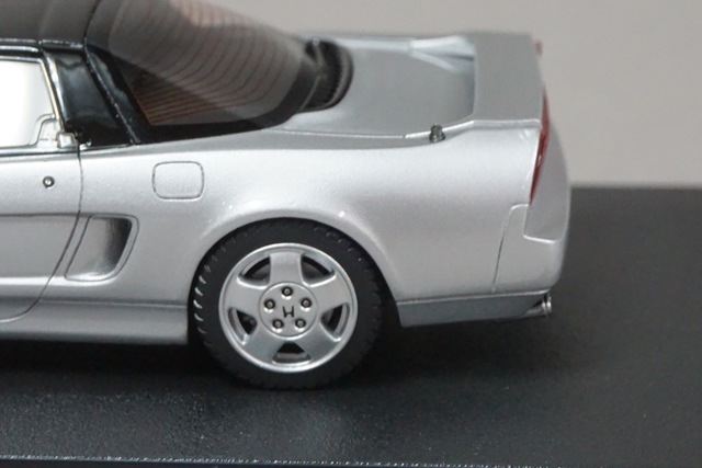 1/43 HPI 8422 ホンダ NSX セブリングシルバーメタリック, Boost Gear