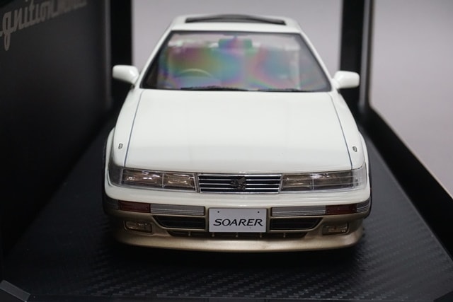 1/18 イグニッションモデル IG1327 トヨタ ソアラ (Z20) 3.0GT-LIMITED
