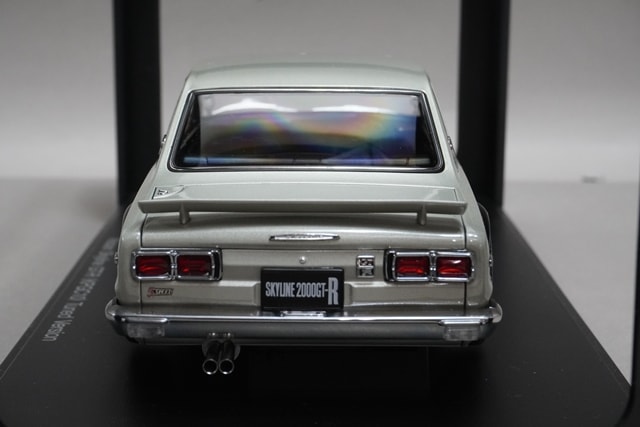 1/18 オートアート 77441 日産 スカイライン GT-R (KPGC10) チューンド