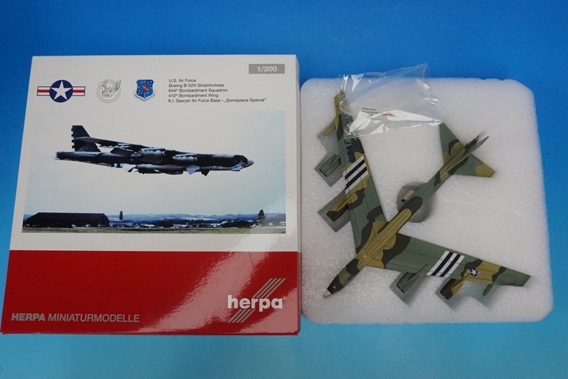 1/200 B-52H ストラトフォートレス アメリカ空軍 第410爆撃航空団 第