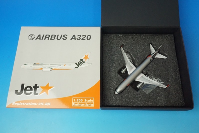 1/200 A320-232 ジェットスター VH-JQL ［20039] フェニックス/中古