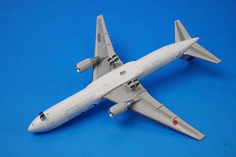 1/400 B767-300BCF ANAカーゴ ALLEX JA8286 [NH40019] 全日空商事/中古
