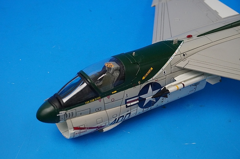 1/72 A-7E コルセアII アメリカ海軍 VA-25 FIST OF THE FLEET NE400