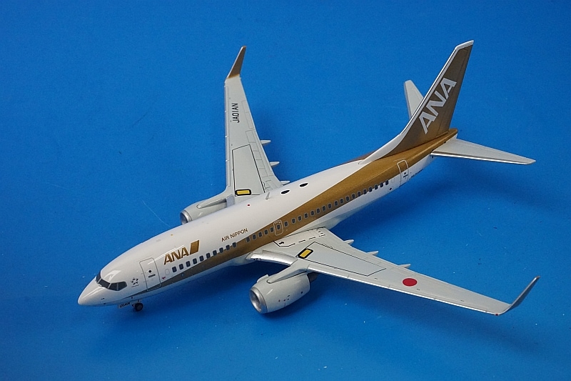 1/200 JCwings ANA ゴールド B737-700 非売品・新商品情報】1/200 737