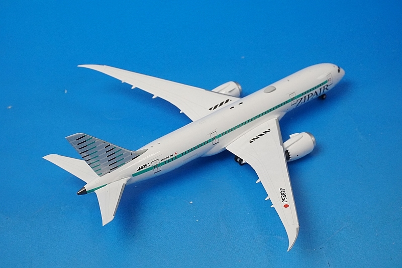 1/400 B787-8 ZIPAIR ジップエア 新塗装 主翼地上姿勢 JA825J [59017