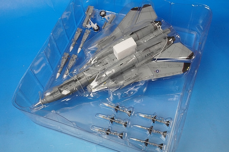 1/72 F-14A トムキャット VF-154 アメリカ海軍 ブラックナイツ [85037