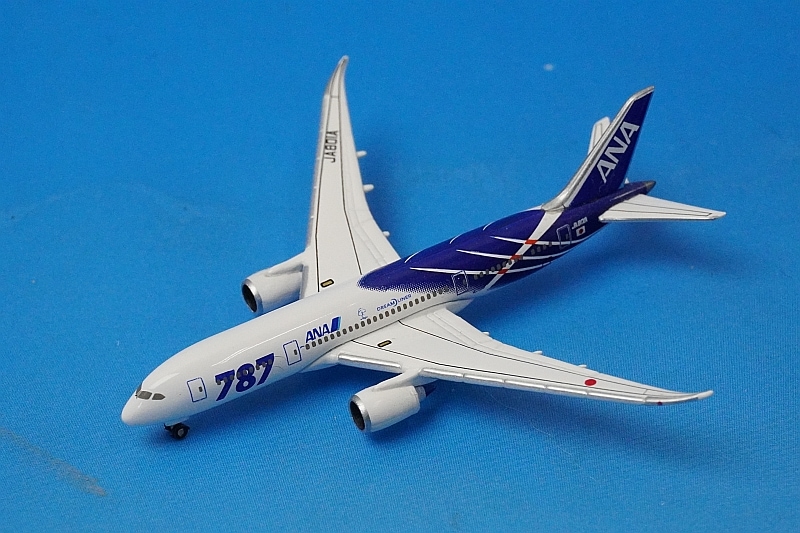 1/1000 B787-8 ANA 1番機 特別塗装（暫定国内仕様） JA801A [NH10019