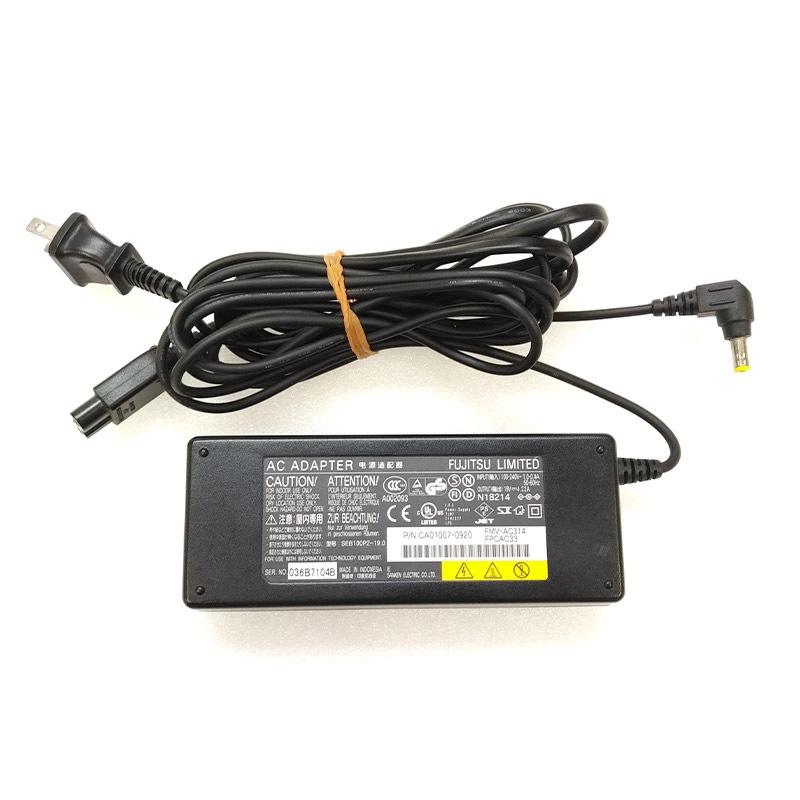 中古ACアダプタ 純正ACアダプタ 富士通 FMV-AC314 FPCAC33 電源