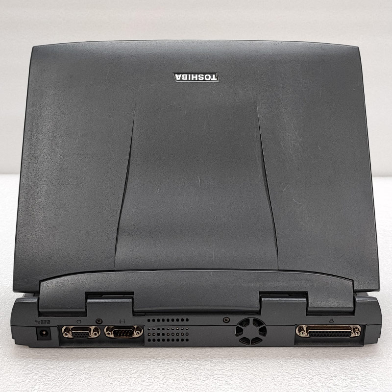 Windows98SE 中古ノートパソコン 東芝 Dynabook Satellite K45/2L8