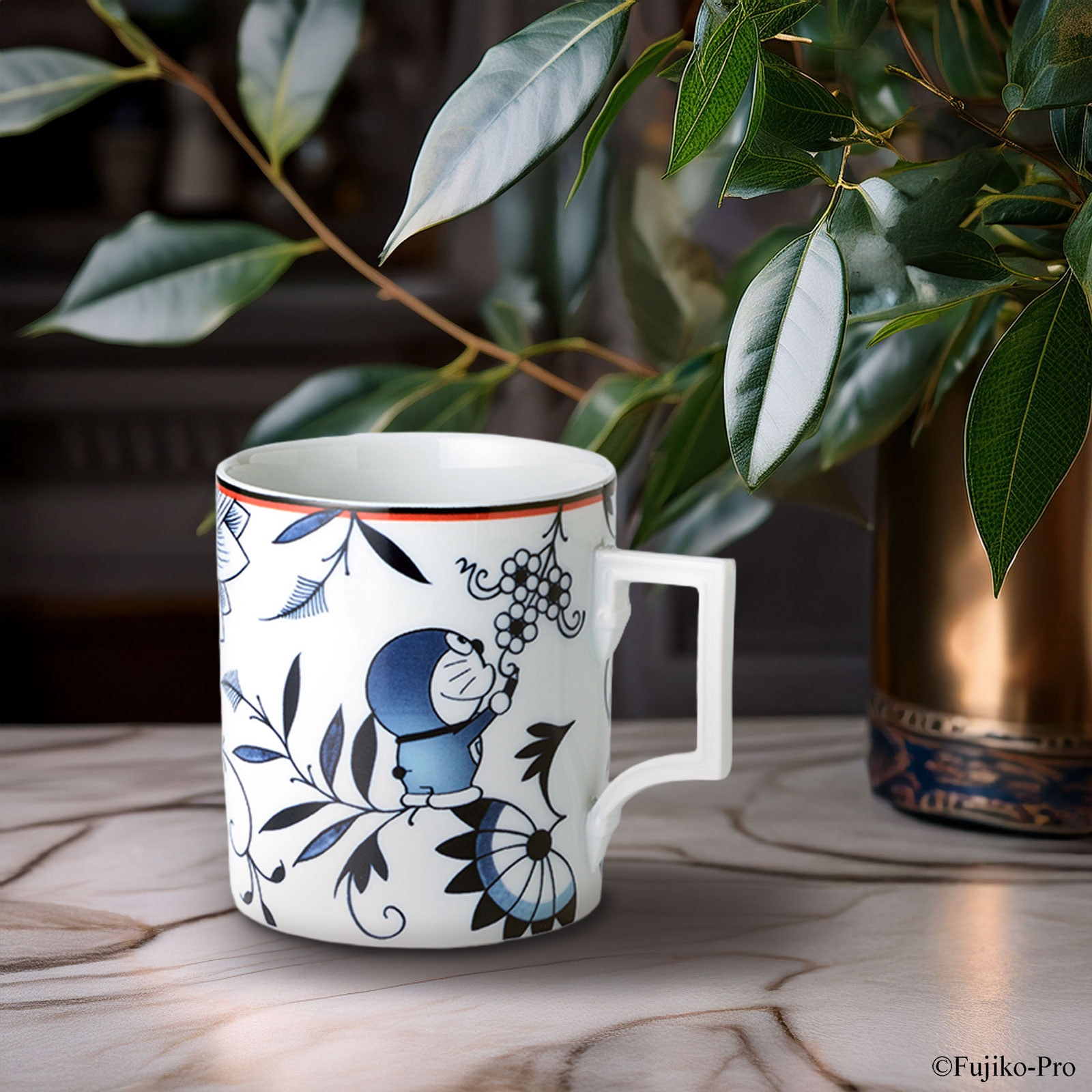 マイセン マグ「ドラえもん」 55810/79A931 日本オリジナル作品