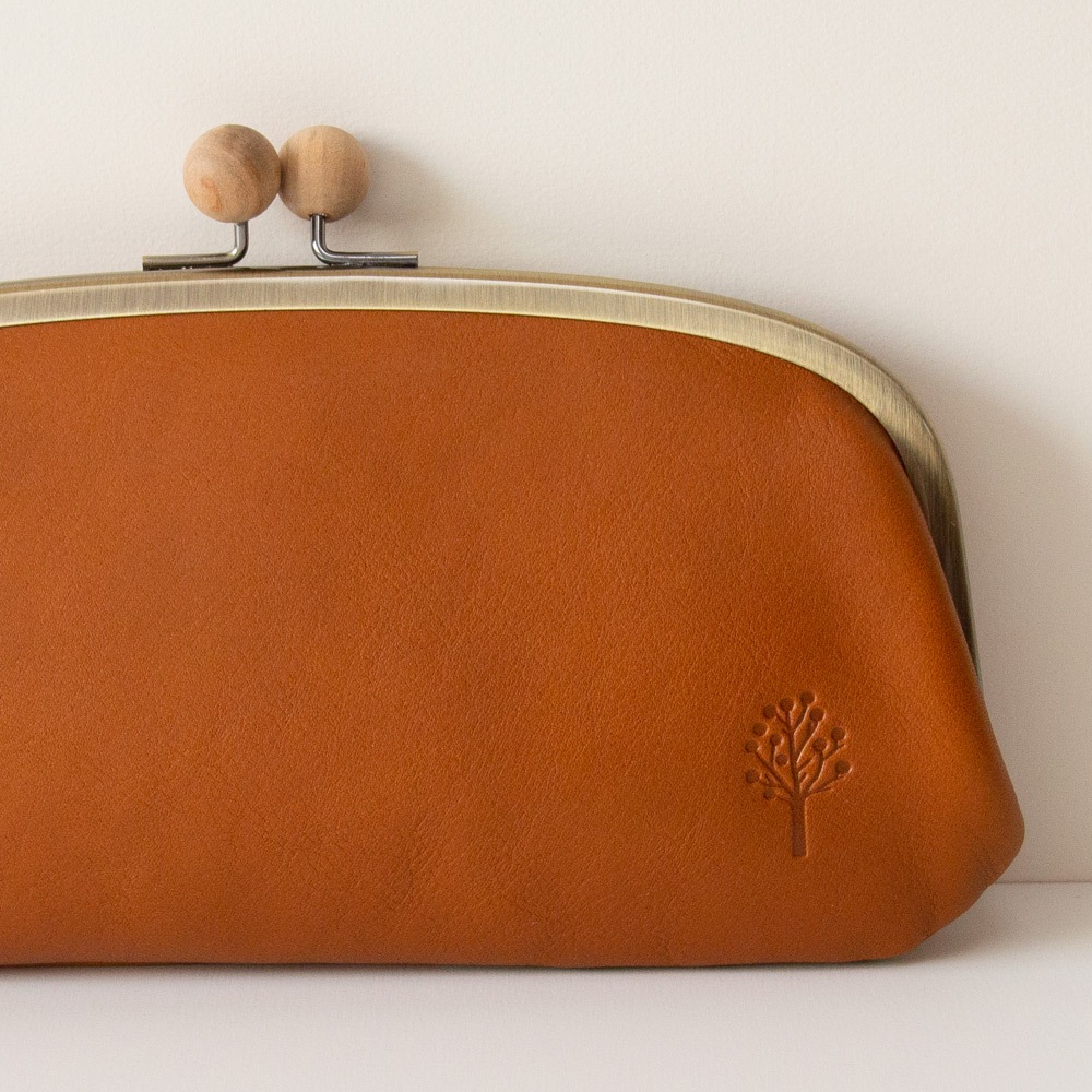 Kanmi. /カンミ ドロップツリー木玉 ロングがま口ウォレット WL22-24