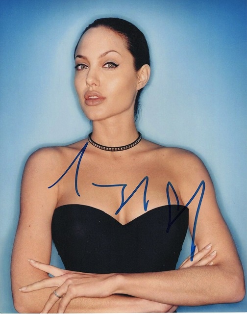 ハリウッド女優 証明書付 アンジェリーナ・ジョリー 直筆サイン入り