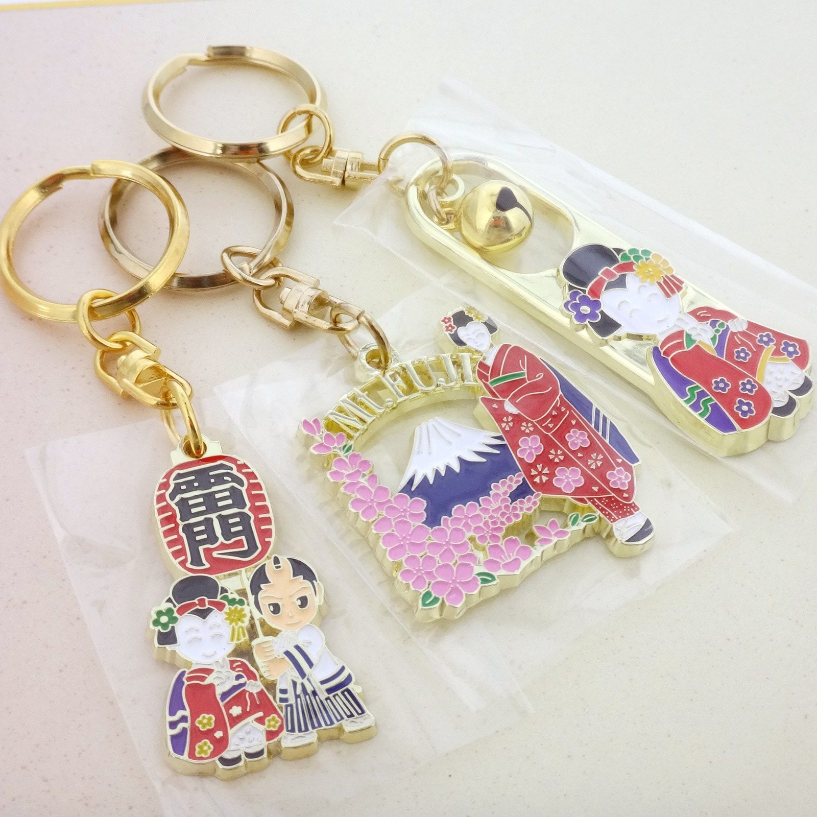 日本のお土産 観光 メタル キーホルダー No.61 Mt.FUJI 富士山 舞妓 桜