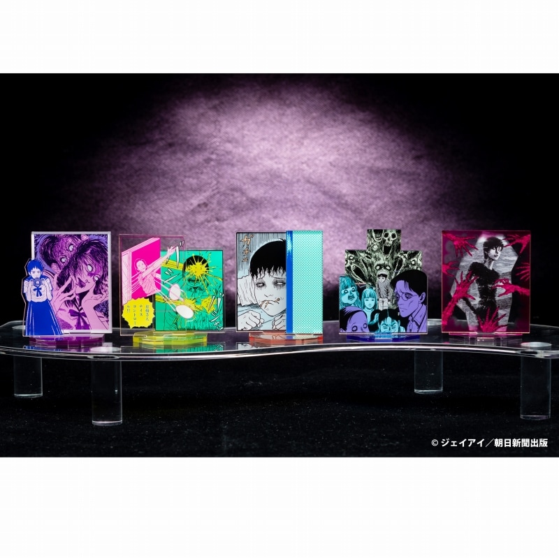 伊藤潤二 レイヤーアクリルスタンド(四つ辻の美少年) | 伊藤潤二