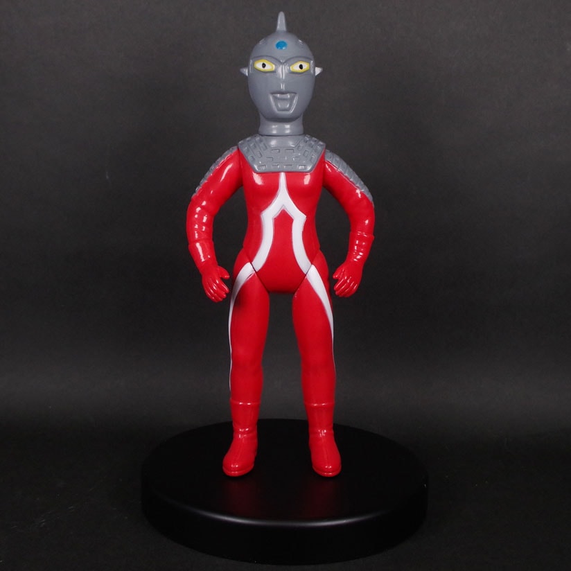 ブルマァク BULLMARK/ソフビ Sウルトラセブン/レギュラータイプ｜墓場