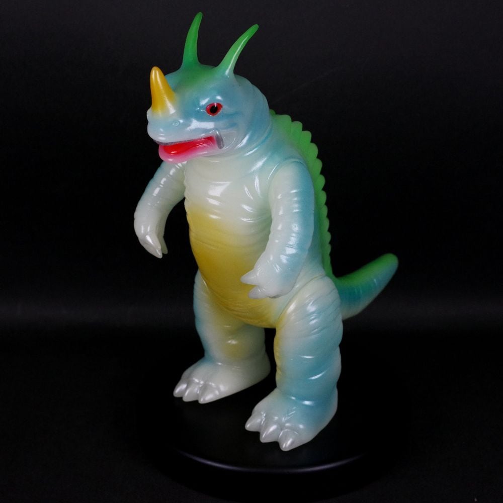 3_000000013780.jpg?1698041906