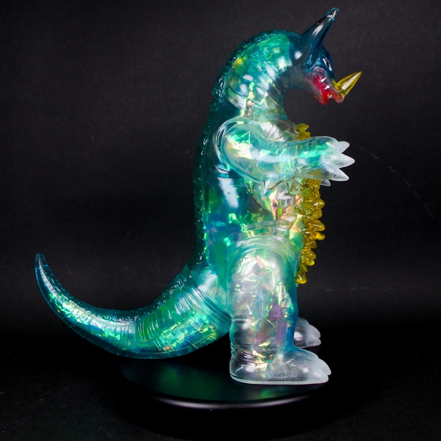 ブルマァク BULLMARK/ソフビ/ゴモラ/オーロラカラー｜墓場の画廊ONLINE