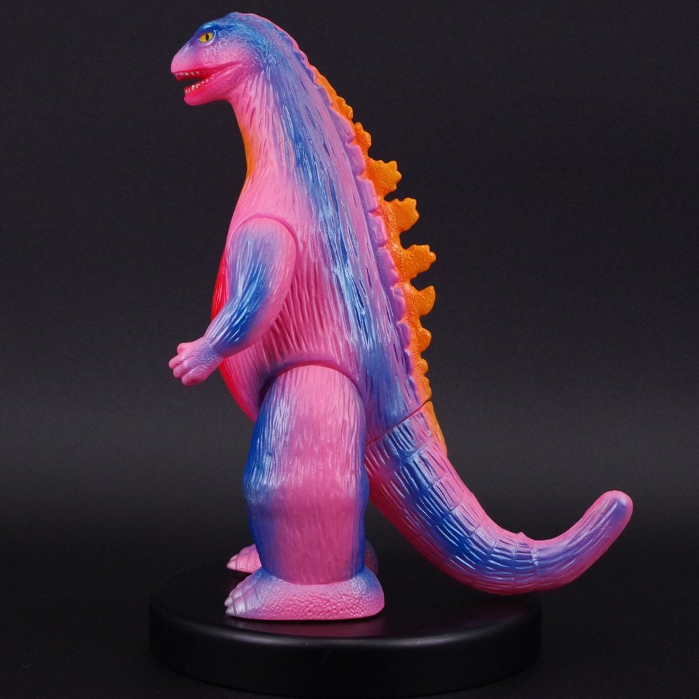 ソフビ/ブルマァク BULLMARK/ゴジラ プラモ版/ピンク｜墓場の画廊