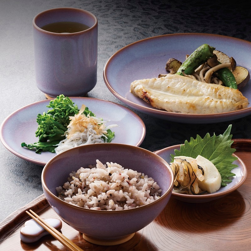 萩焼 皿大（姫土） | 萩焼／松陰と文シリーズ | | 道の駅萩往還 ネット