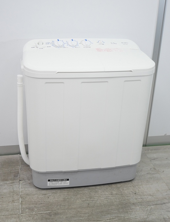 展示品】ヤマダ製/2023年式/5.5kg/二槽式電気洗濯機/YWM-TD55L | 中古