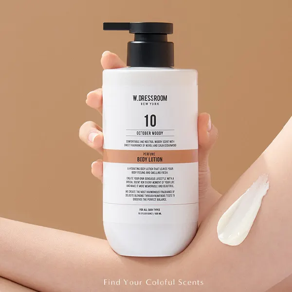 W.DRESSROOM] モイスチャライジングパフュームボディローション [No.10
