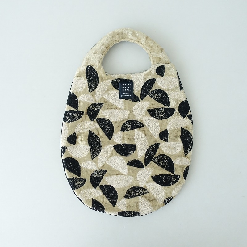 美品】予約購入特典非売品/ミナペルホネン mina perhonen voix light