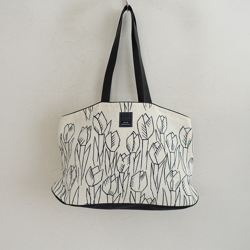 ミナペルホネン Lulu beigeショルダーバッグMB509-094 ミナペルホネン