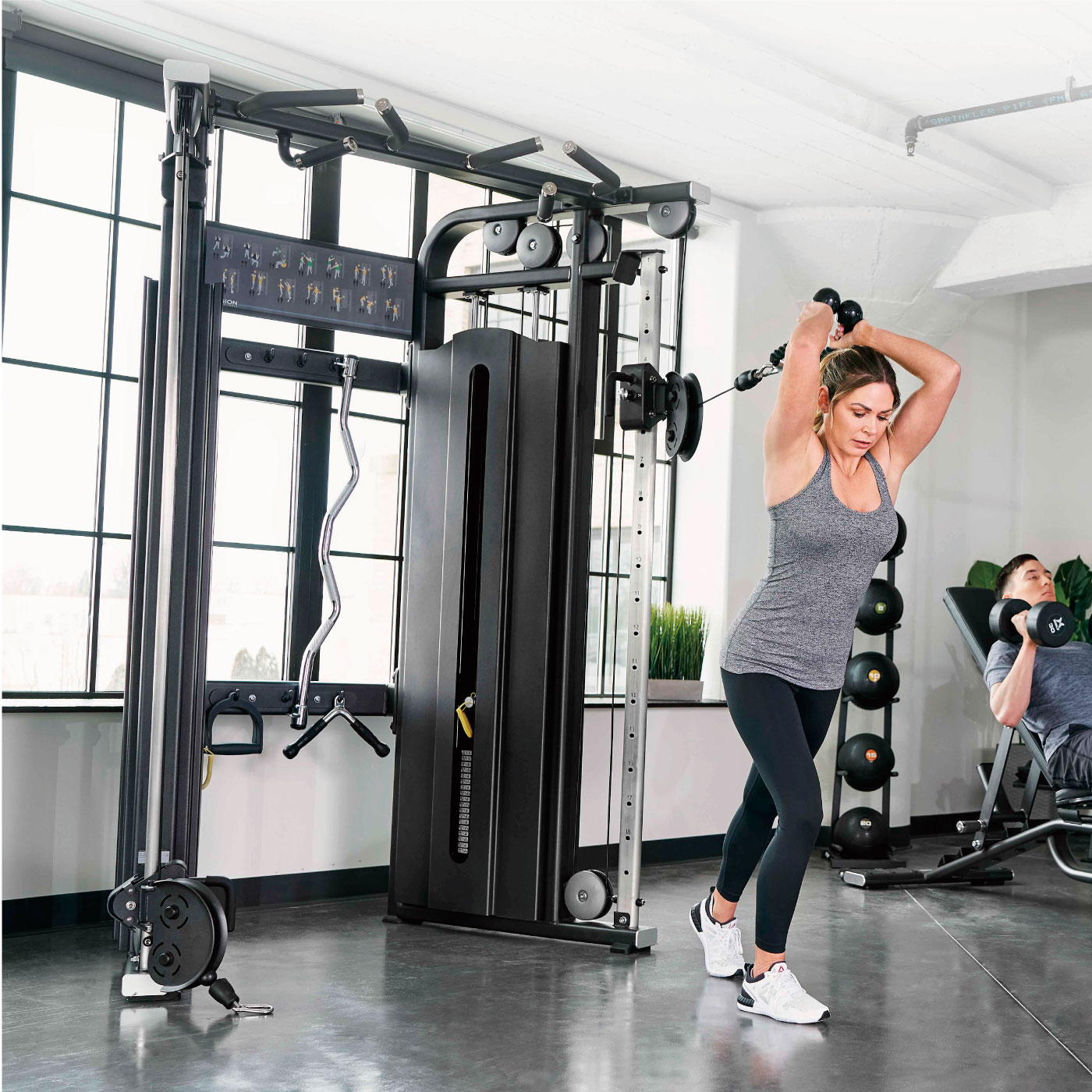 VST600-FT｜業務用ファンクショナルトレーナー（ケーブルマシン