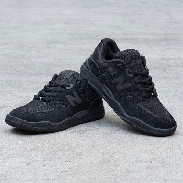 NEW BALANCE NUMERIC】Tiago Lemos 1010 カラー：black(CR