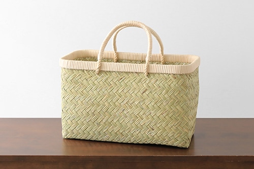 スズ竹市場かご(岩手県鳥越竹細工/籐ハンドル/小サイズ)(約)幅39×マチ