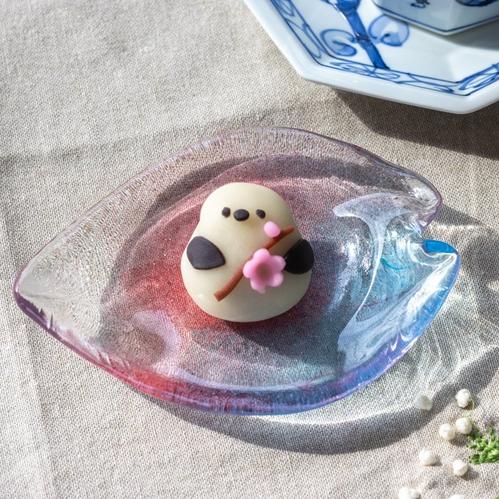 花びら皿 クリア | 北一硝子 まごころお届け便