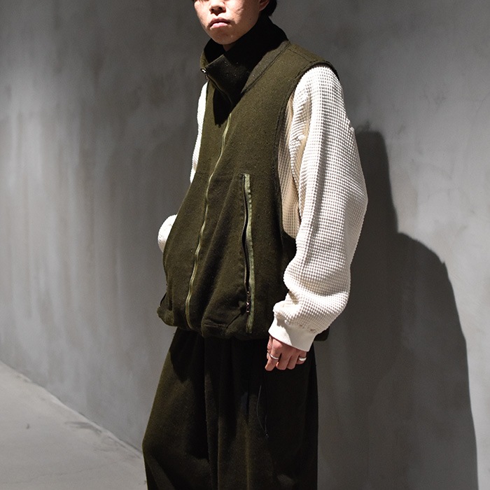 □(bo-05j05) barbell object(バーベルオブジェクト) flower vest