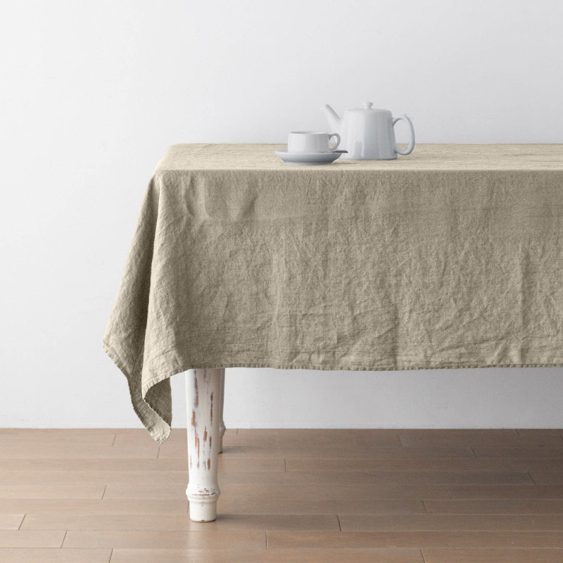 直営店限定カラーが新登場。リネンのテーブルクロス | Lino e Lina