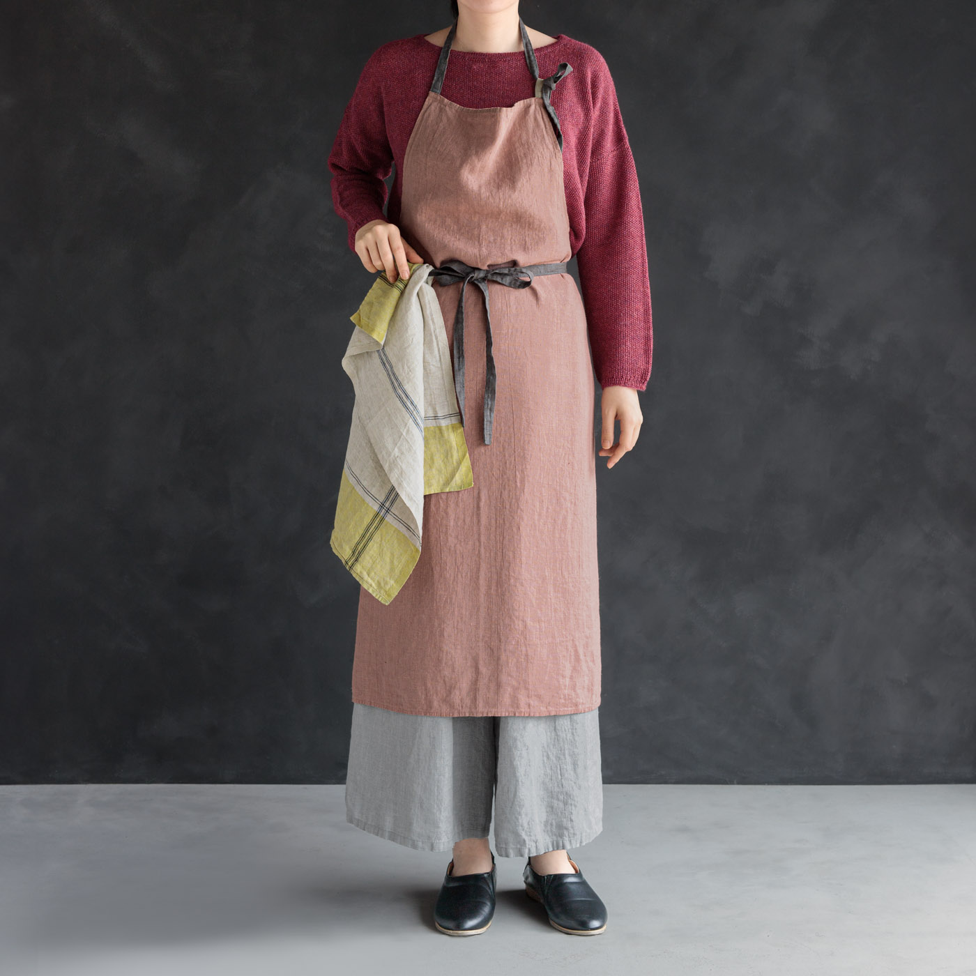 フルエプロン マノン _ オールドローズ