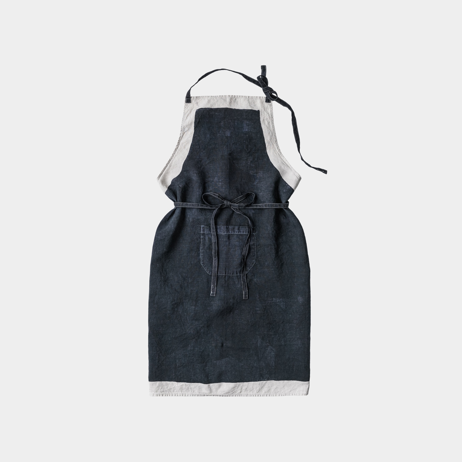 ベルトッツィ フルエプロン _ ピエノ ネーロ