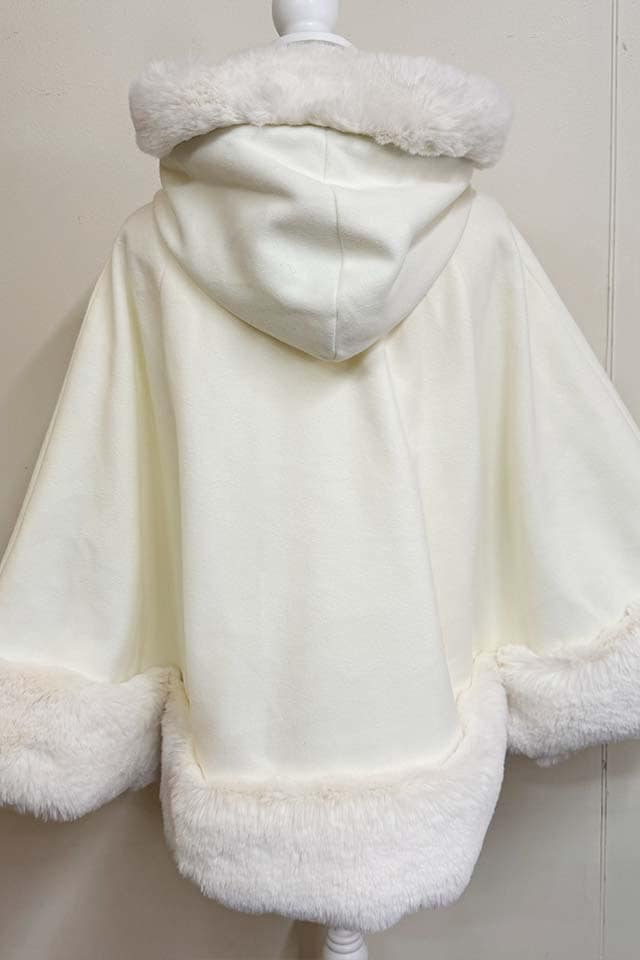 Princess Melody】リボン付きボリュームファーフードケープコート