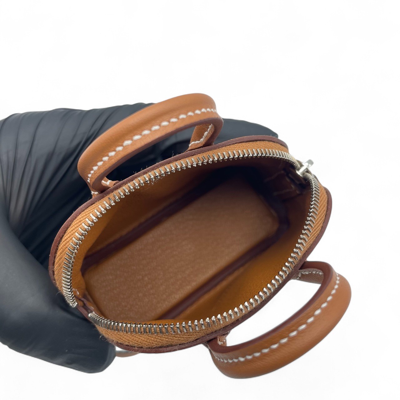 エルメス ボリード シャーク チャーム ゴールド スイフト K刻印