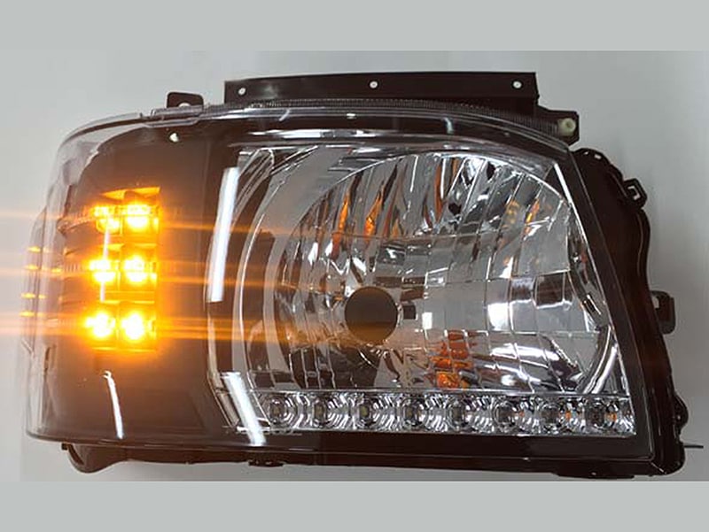 復刻モデル】 ヴァレンティ ジュエルヘッドランプ ハイエース/レジアス