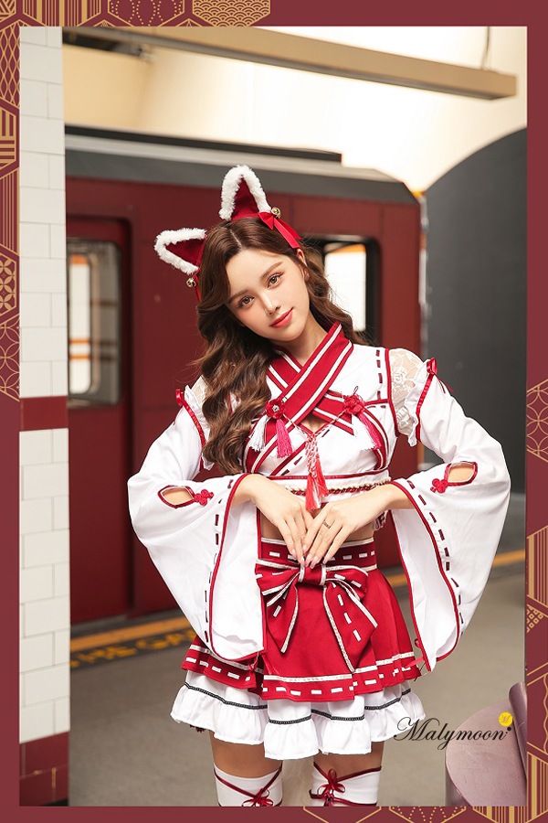 即日発送】【五木あきらコラボ】巫女キツネ《ハロウィンコスプレ7点