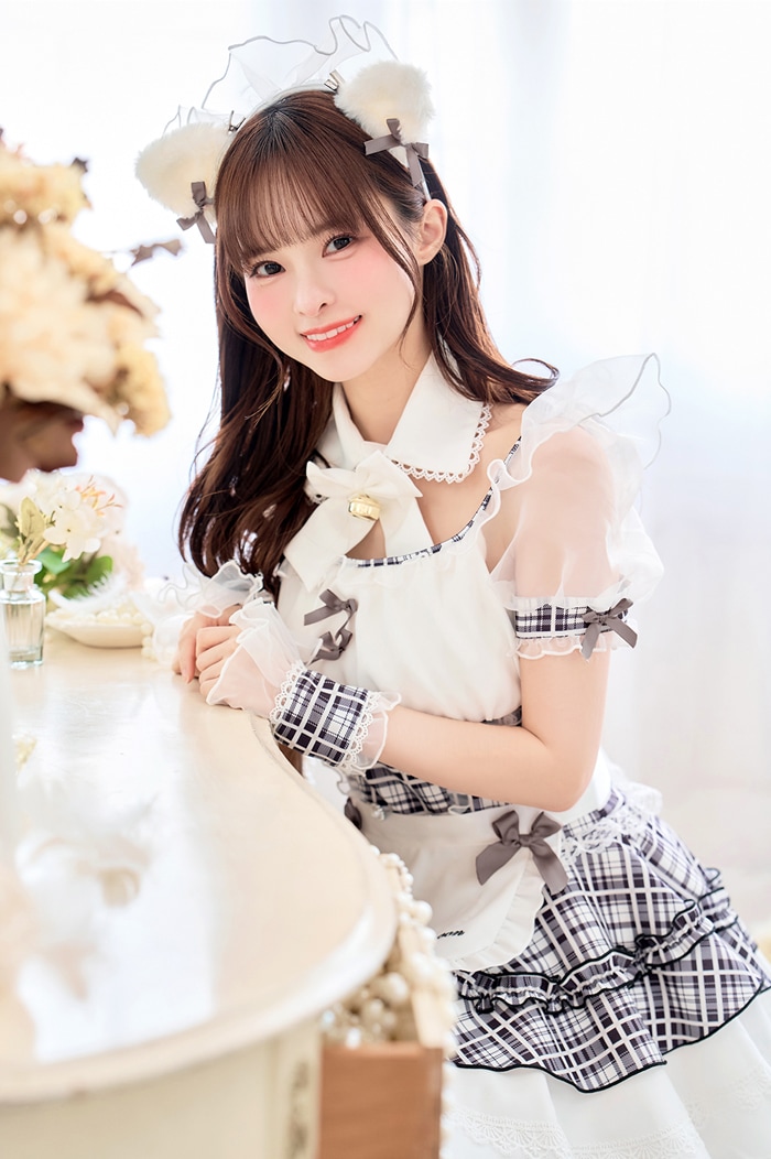 即日発送】【藤咲凪着用】ロイヤルチェックキティメイド《オリジナル