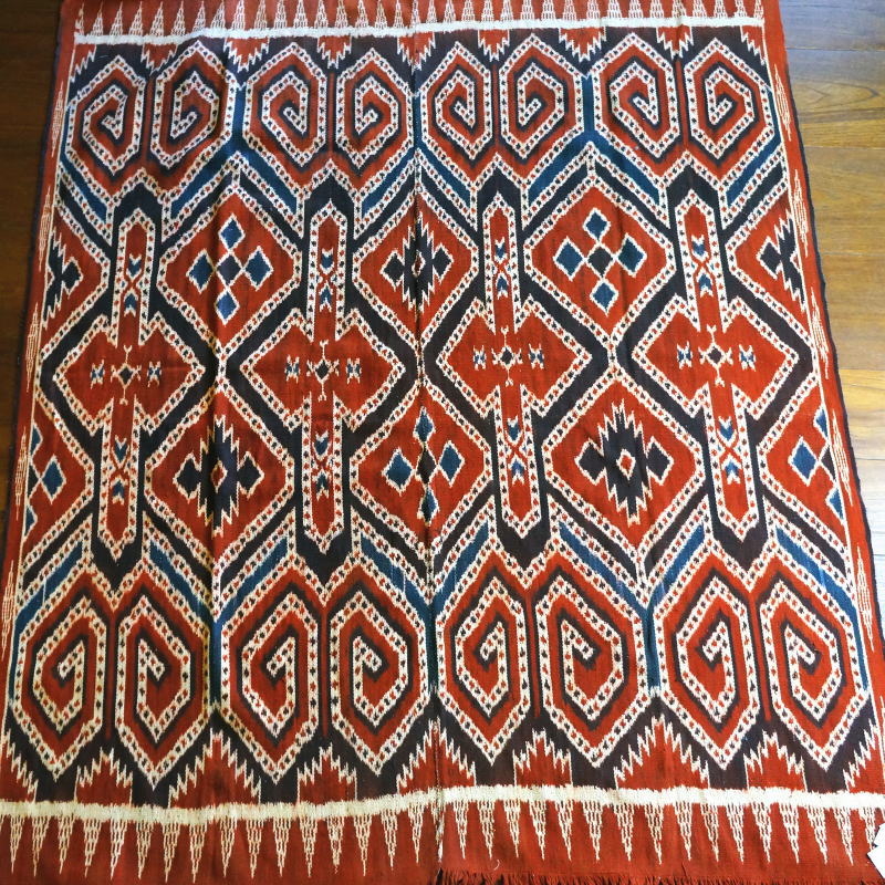 インドネシア スラウェシ島 トラジャ族のイカット5 インドネシア