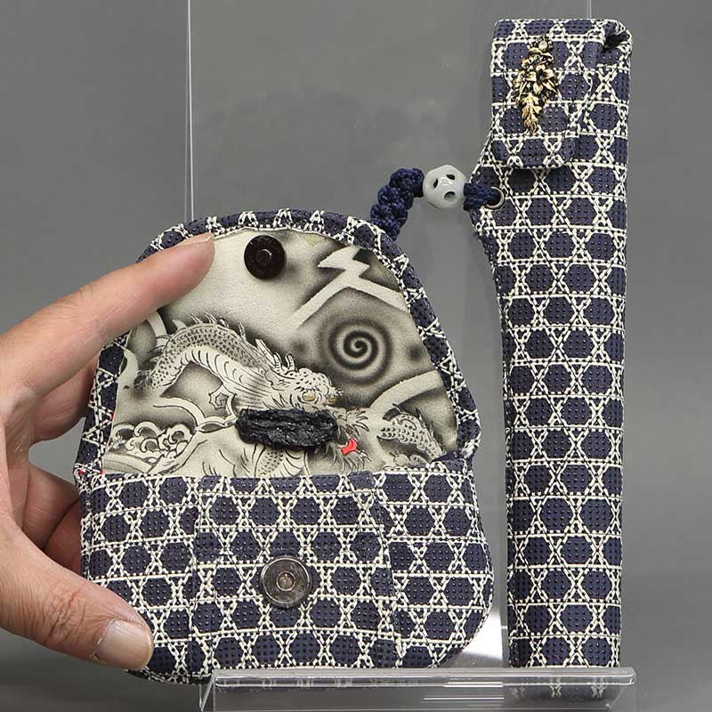 叺（カマス）煙管・刻み煙草入れ【印傳｜籠目・紺】祭用品専門店浅草絆