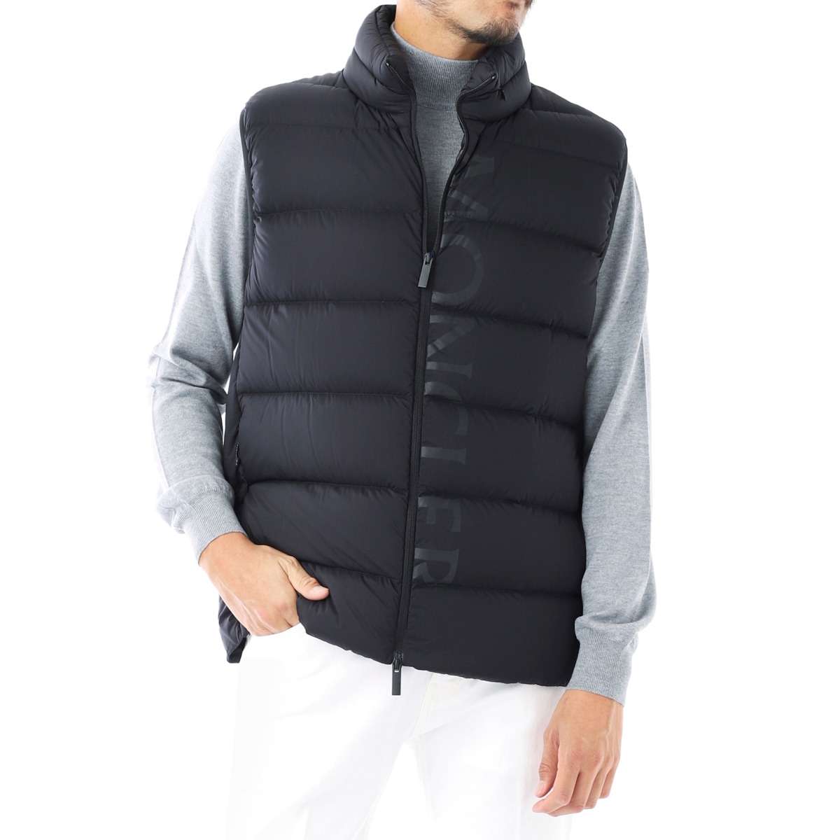 アウトレット】【ラスト1点】MONCLER モンクレール ダウンベスト/AMAK