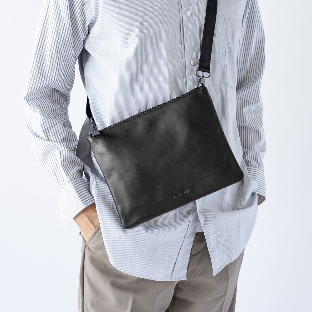 レザーサコッシュクラッチバッグ MILAN BLACK ブラック 黒｜【公式